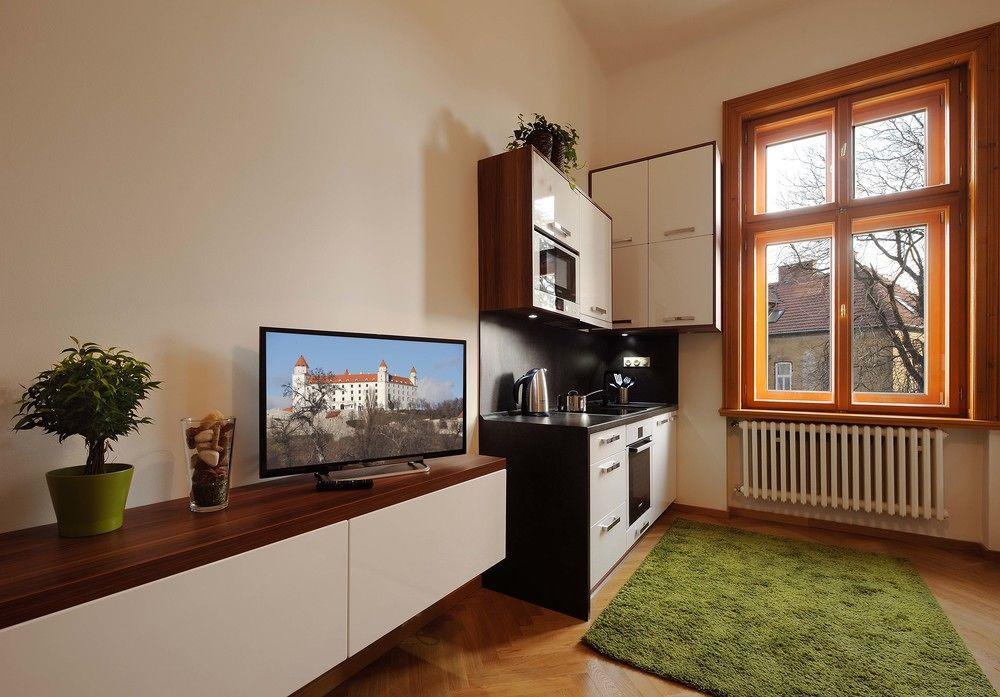 Twin City Rooftop By Ambiente Bratislava Exterior photo