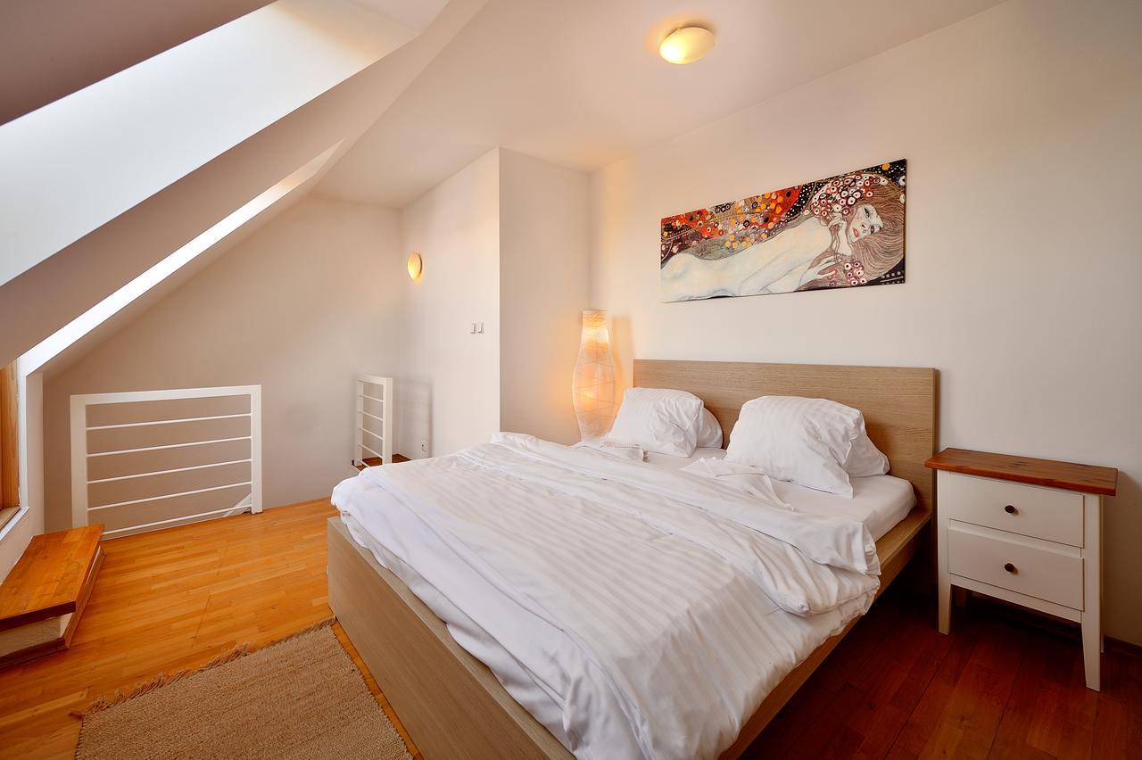 Twin City Rooftop By Ambiente Bratislava Exterior photo